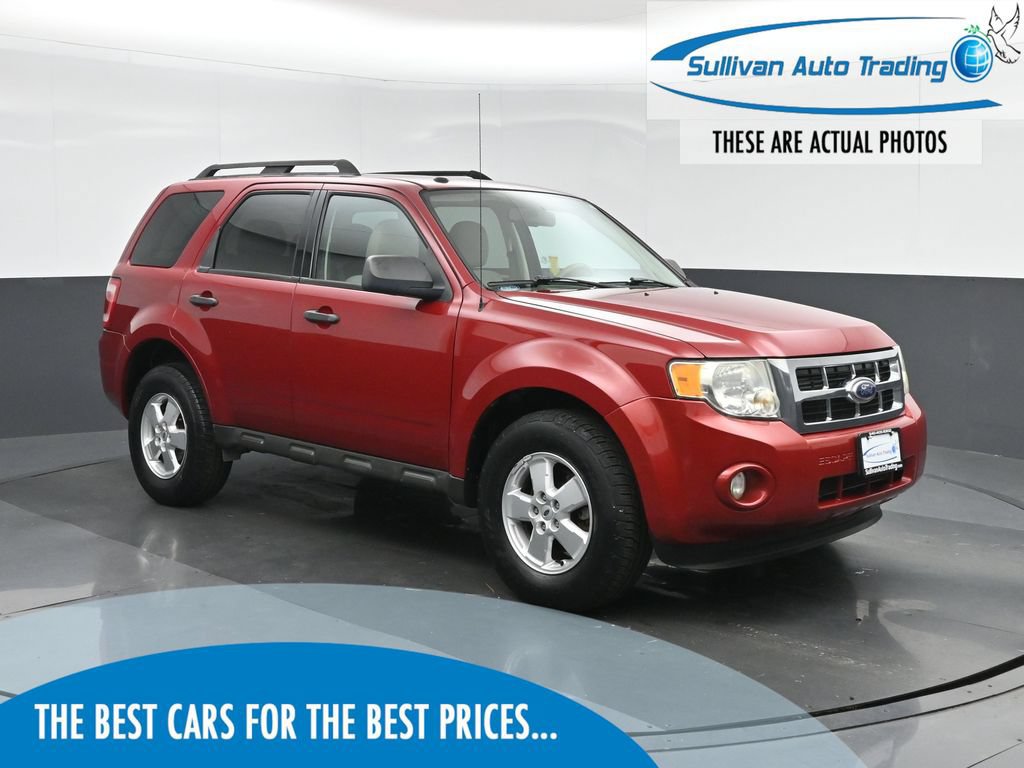 Used 2010 Ford Escape XLT FWD image 1