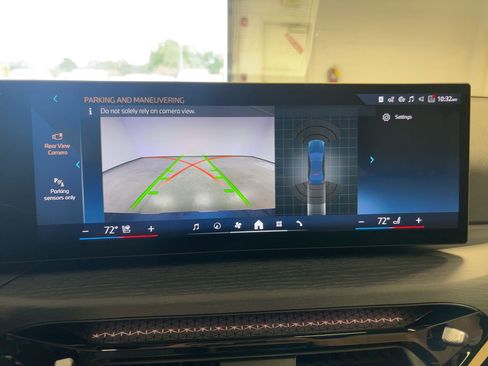 Used 2026 BMW 330i Sedan w/ Convenience Package image 26