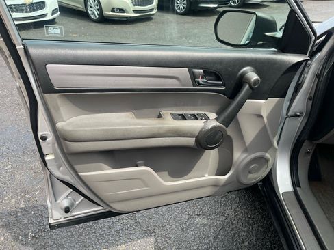 Used 2011 Honda CR-V LX image 22