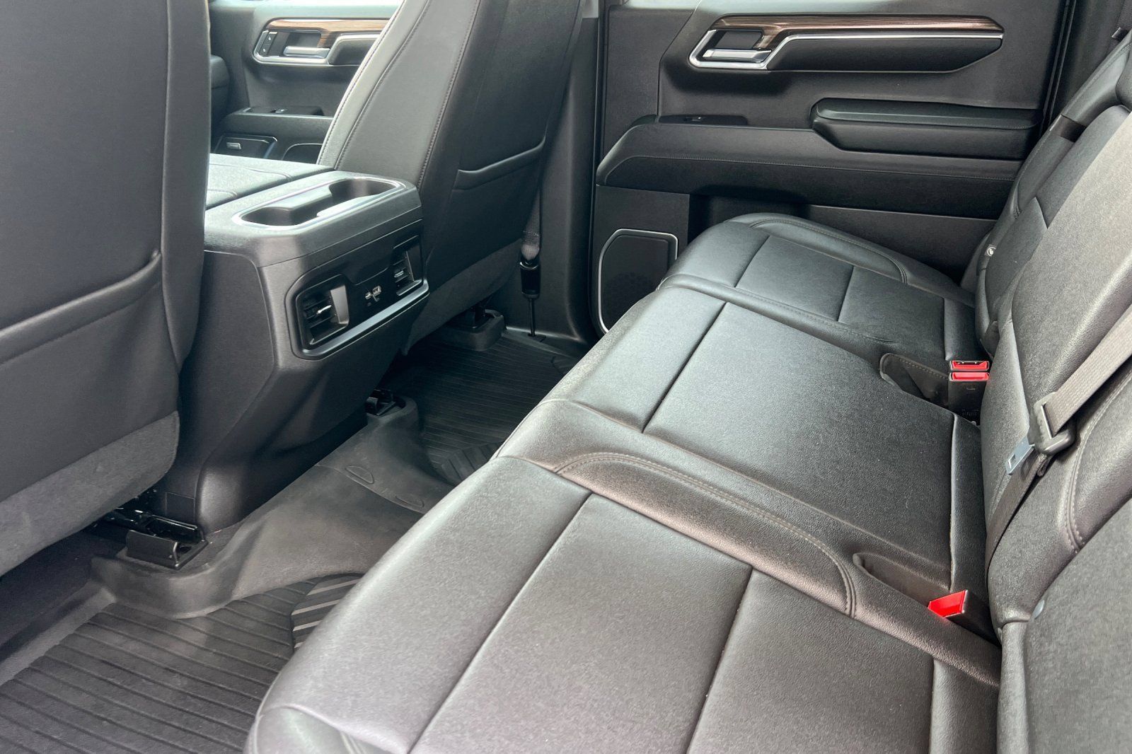Used 2023 Chevrolet Silverado 1500 LT Trail Boss w/ LT Trail Boss Premium Package AWD/4WD image 9