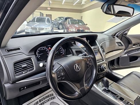 Used 2014 Acura RLX image 19