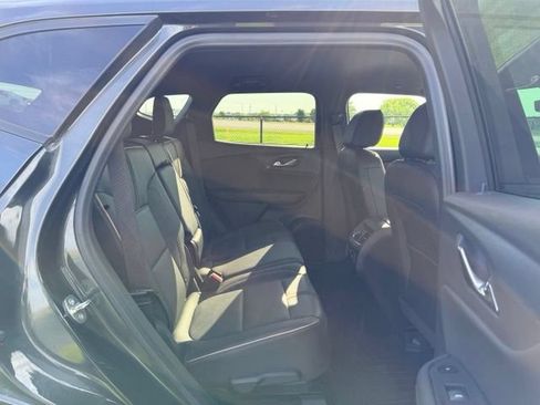 Used 2020 Chevrolet Blazer Premier w/ Driver Confidence II Package AWD/4WD image 9