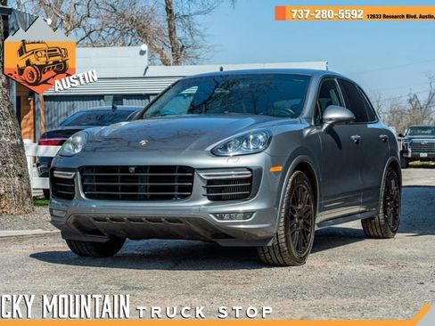 Used 2018 Porsche Cayenne GTS image 1
