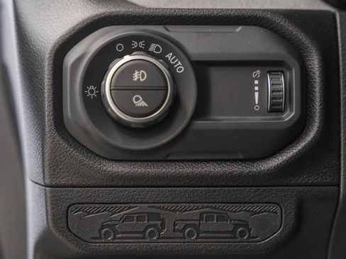 New 2026 Jeep Gladiator Sport image 40