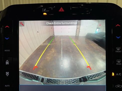 Used 2025 RAM 1500 Big Horn image 38