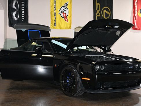 Used 2023 Dodge Challenger R/T Scat Pack RWD image 89