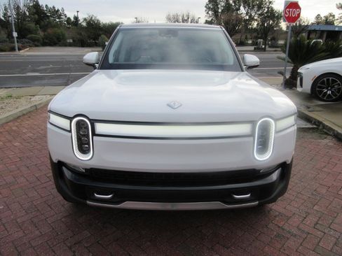 Used 2023 Rivian R1S Launch Edition image 78