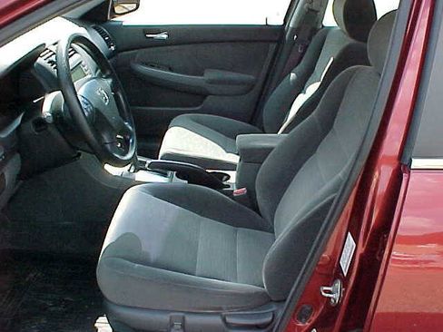 Used 2006 Honda Accord EX image 13