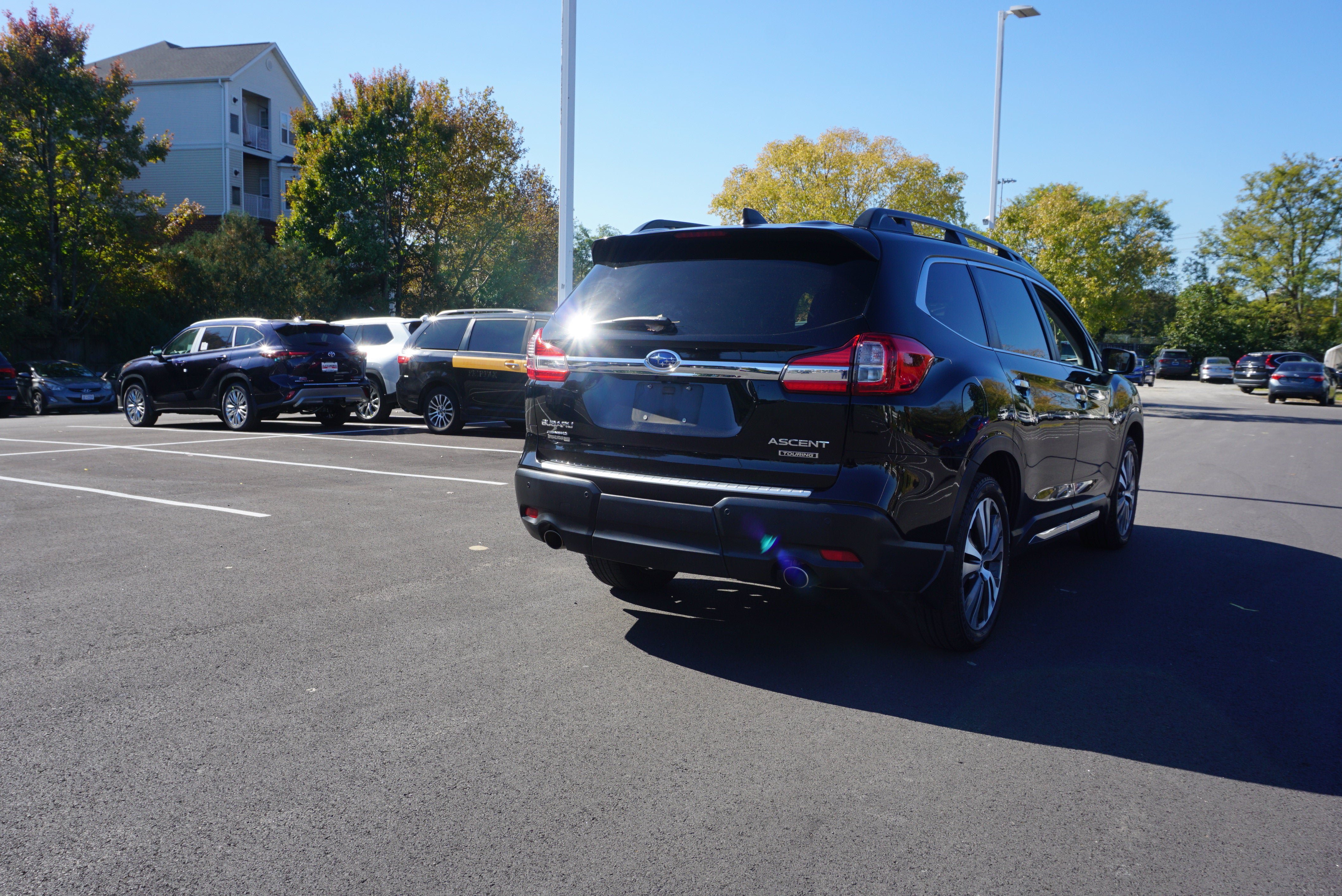 Used 2021 Subaru Ascent Touring w/ Popular Package #2A AWD/4WD image 3