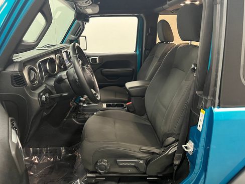 Used 2020 Jeep Wrangler Sport image 10