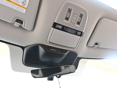 Used 2025 INFINITI QX80 Pure w/ Cargo Package image 31