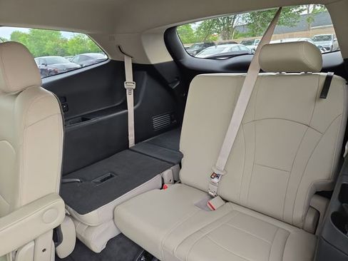 Used 2020 Buick Enclave Essence FWD image 26