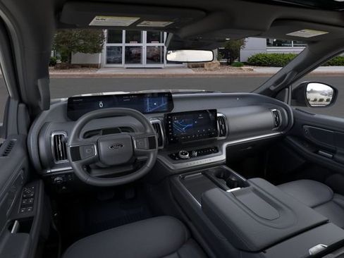 New 2026 Ford Expedition Platinum w/ Stealth Performance Package AWD/4WD image 9