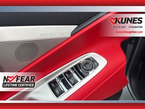 Used 2024 Chevrolet Corvette Stingray Preferred Conv w/ 2LT image 19