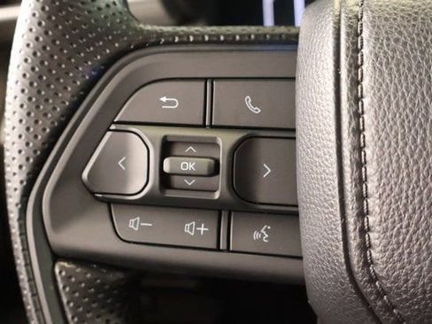 New 2025 Toyota Tacoma SR5 image 17