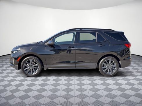Certified 2024 Chevrolet Equinox RS FWD image 2