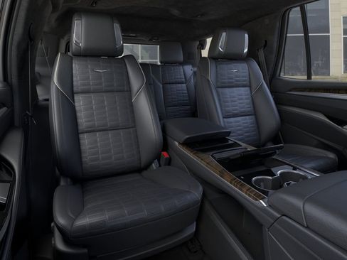 New 2026 Cadillac Escalade Platinum Sport AWD/4WD image 17