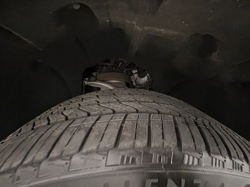 Used 2024 Cadillac Escalade Sport Platinum image 22