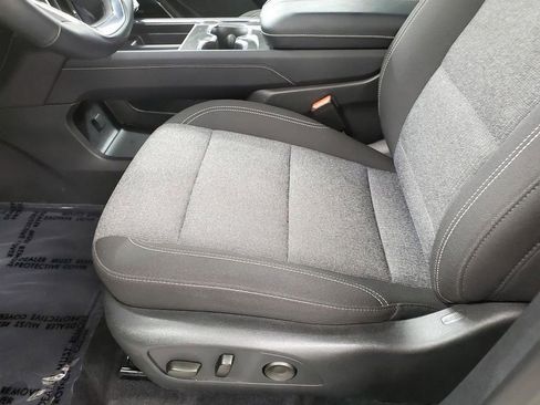 Used 2025 GMC Acadia Elevation FWD image 14