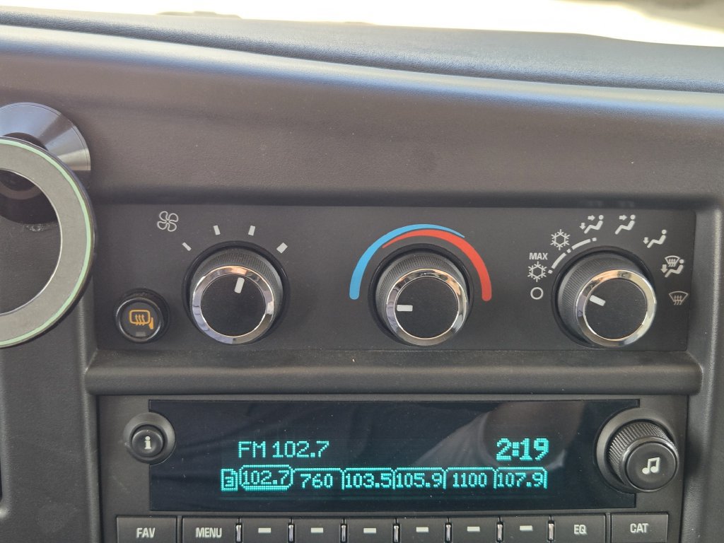Used 2025 Chevrolet Express 2500 Extended w/ Communications Package RWD image 19