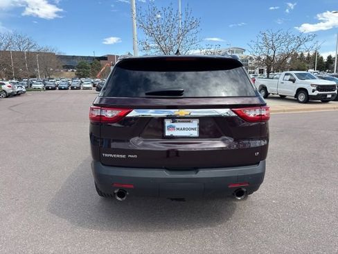Used 2018 Chevrolet Traverse LT AWD/4WD image 3