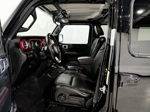 Used 2021 Jeep Wrangler Unlimited Rubicon w/ Uconnect 4C Nav & Sound Group AWD/4WD image 16