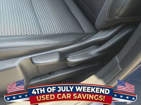 Used 2024 Chevrolet Trax LT w/ Driver Confidence Package FWD image 19