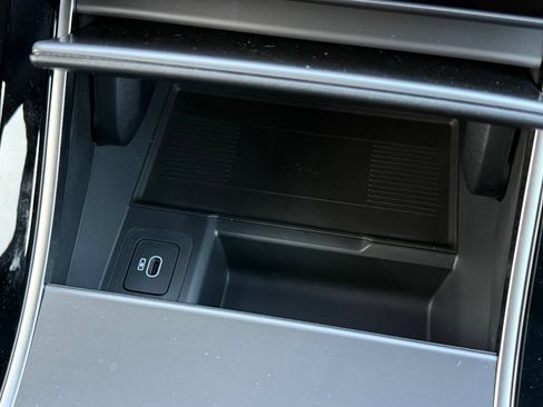 New 2026 Land Rover Range Rover Velar S AWD/4WD image 28