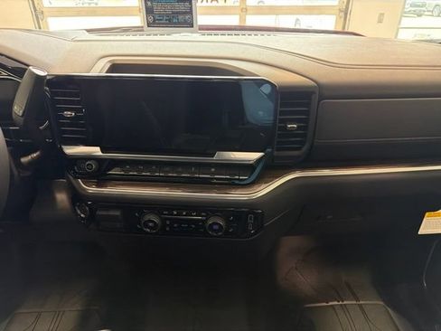 New 2026 Chevrolet Silverado 1500 LT w/ Safety Package AWD/4WD image 32