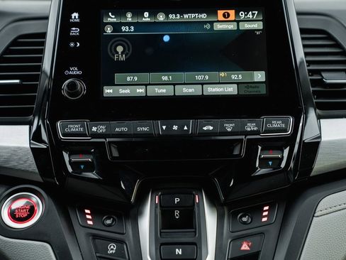 Used 2024 Honda Odyssey EX-L image 36