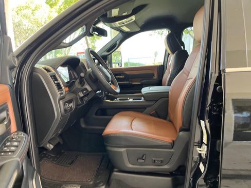 New 2024 RAM 2500 Limited image 5