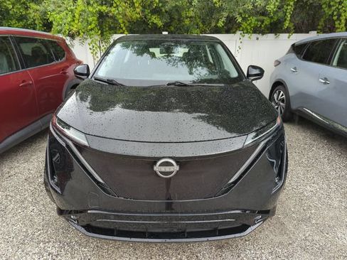 Certified 2024 Nissan Ariya FWD image 3
