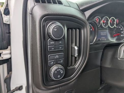 Used 2021 Chevrolet Silverado 1500 Custom Trail Boss w/ Safety Confidence Package AWD/4WD image 17