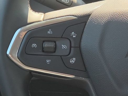 New 2026 Chevrolet TrailBlazer LT w/ Midnight Edition FWD image 16