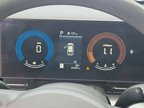 Used 2025 Hyundai Kona SE image 24