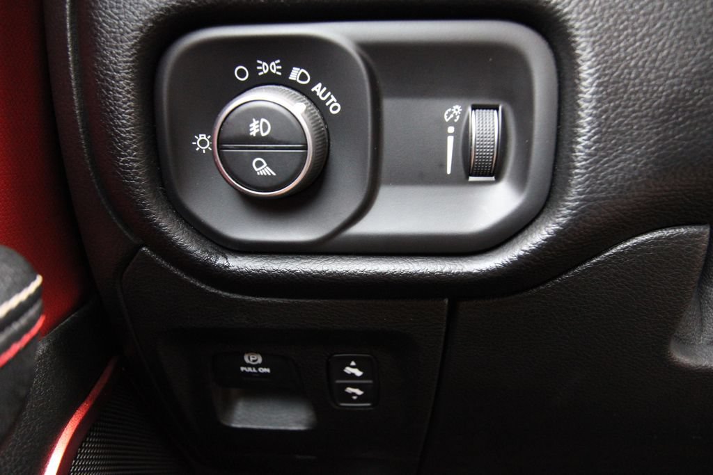 Used 2020 RAM 1500 Rebel w/ Rebel Level 2 Equipment Group AWD/4WD image 24