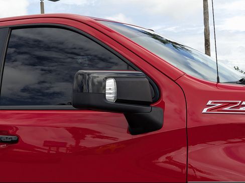 Used 2021 Chevrolet Silverado 1500 LT Trail Boss w/ Convenience Package II AWD/4WD image 38