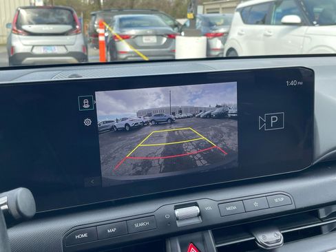 Used 2025 Kia K4 LXS image 22