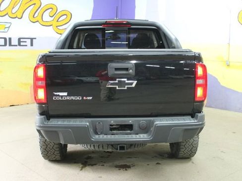 Used 2018 Chevrolet Colorado ZR2 AWD/4WD image 7