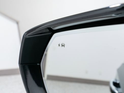 Used 2021 Cadillac Escalade Premium Luxury w/ Driver Assist Tech Package image 14