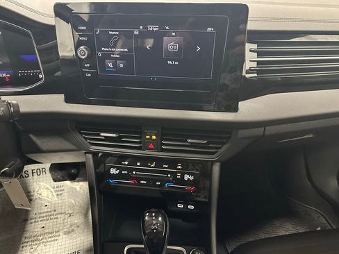 Used 2025 Volkswagen Jetta S image 25