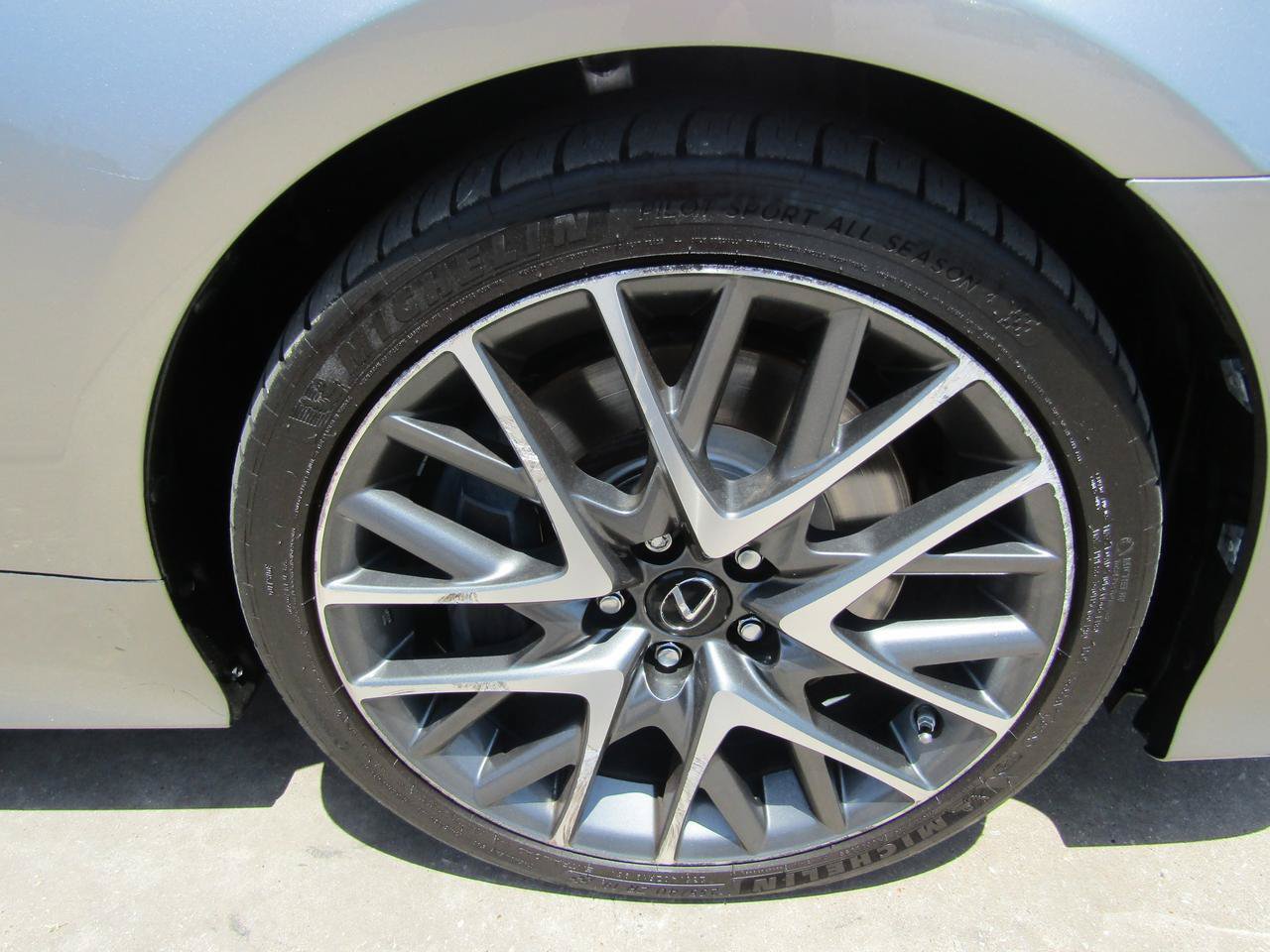 Used 2017 Lexus RC 200t F Sport RWD image 7