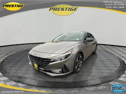 Used 2021 Hyundai Elantra SEL w/ Convenience + Premium Package