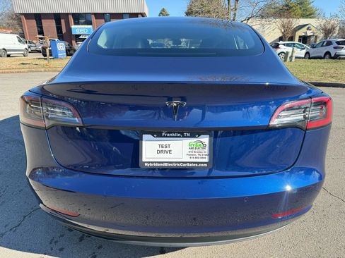 Used 2022 Tesla Model 3 image 11