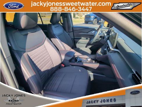 Certified 2025 Ford Explorer ST-Line w/ Premium Package image 30