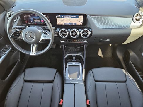 Certified 2025 Mercedes-Benz GLA 250 GLA 250 image 26