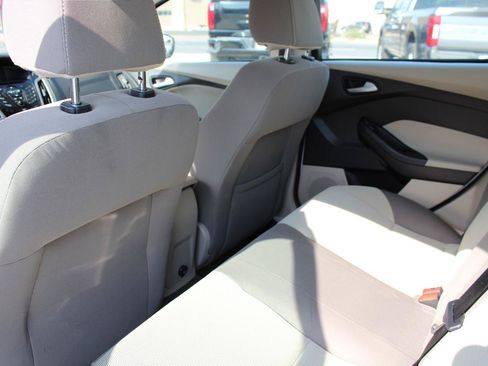 Used 2012 Ford Focus SE FWD image 54