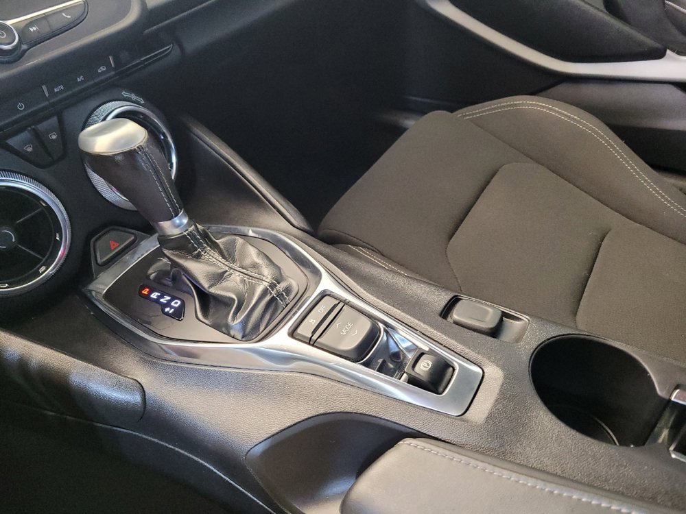 Used 2019 Chevrolet Camaro LT RWD image 26