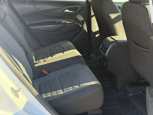 Used 2023 Chevrolet Equinox LT FWD image 19