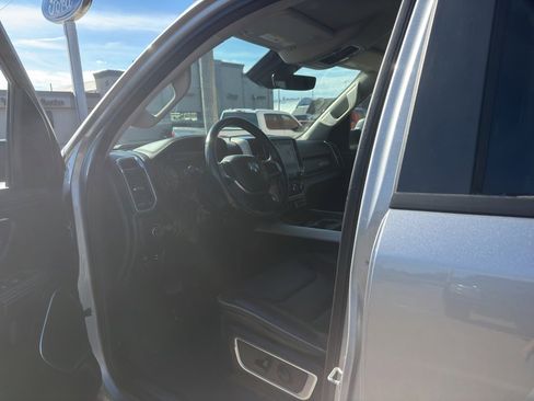 Used 2022 RAM 1500 Laramie AWD/4WD image 13